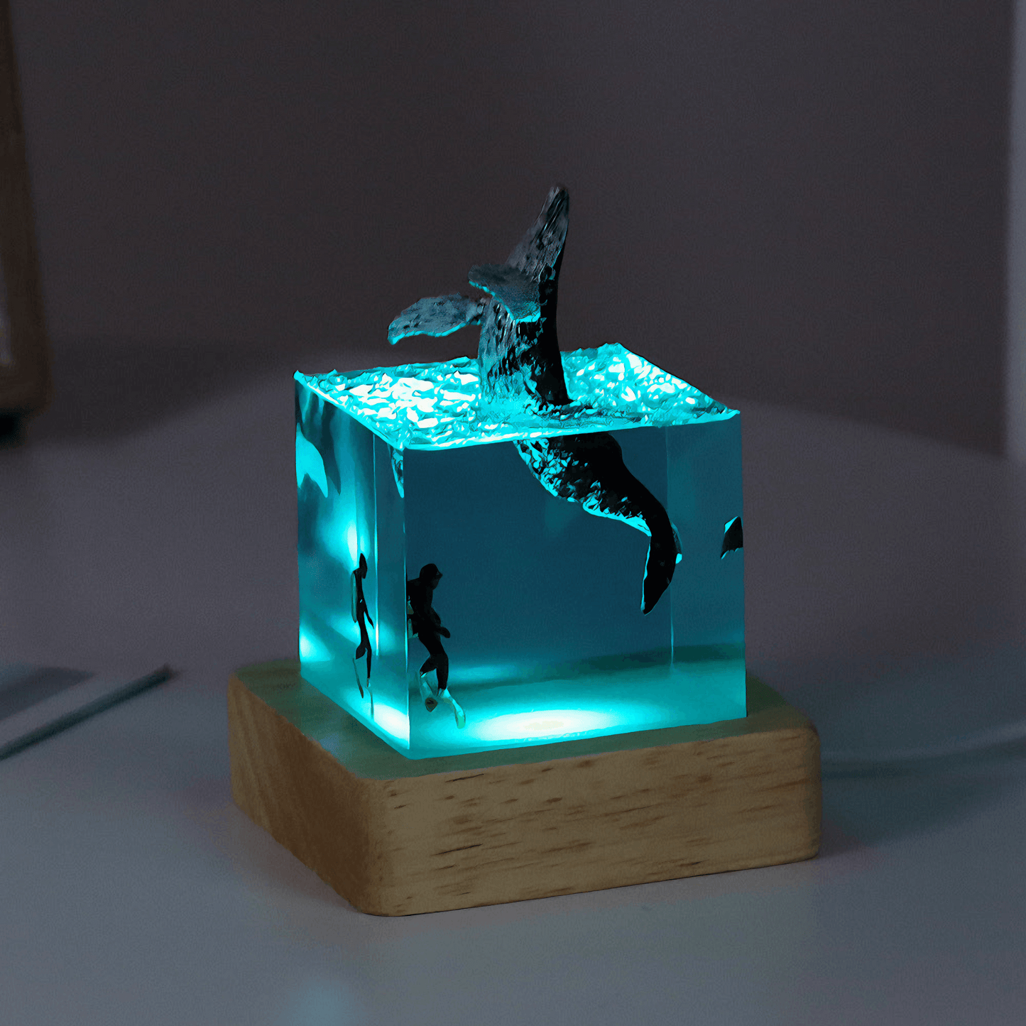 Sea Creative Cube Lamps - whale b from Light grace