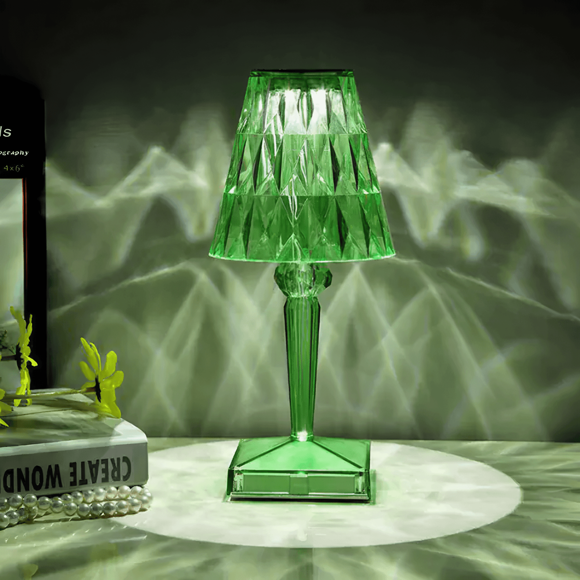 Lightgrace Diamond Table Lamp - Green