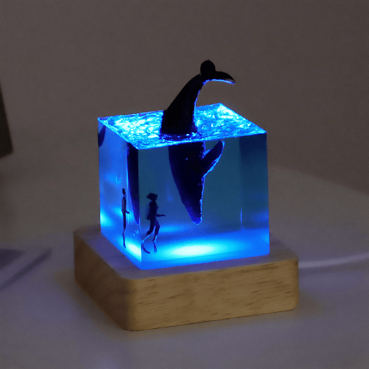 Sea Creative Cube Lamps - whale b from Light grace