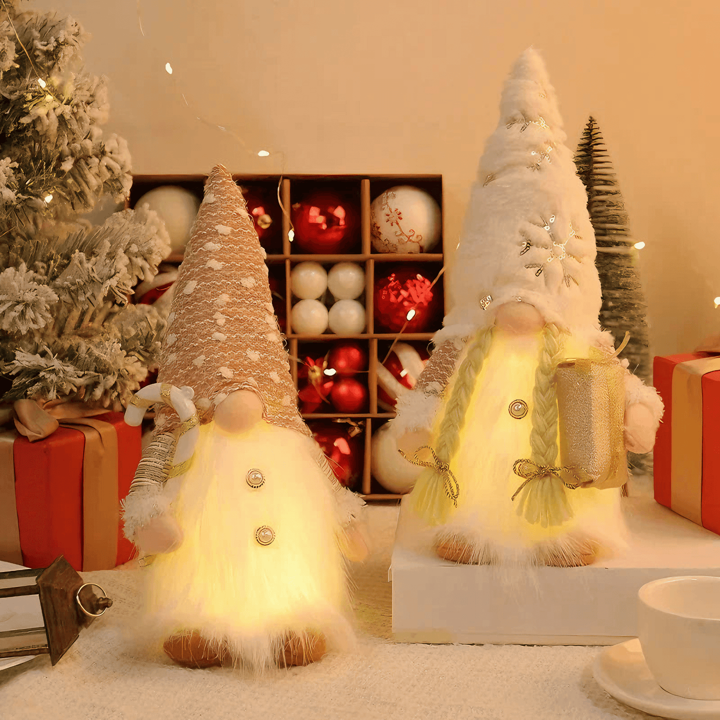 Light Grace Christmas Gnome Dolls - Frosty