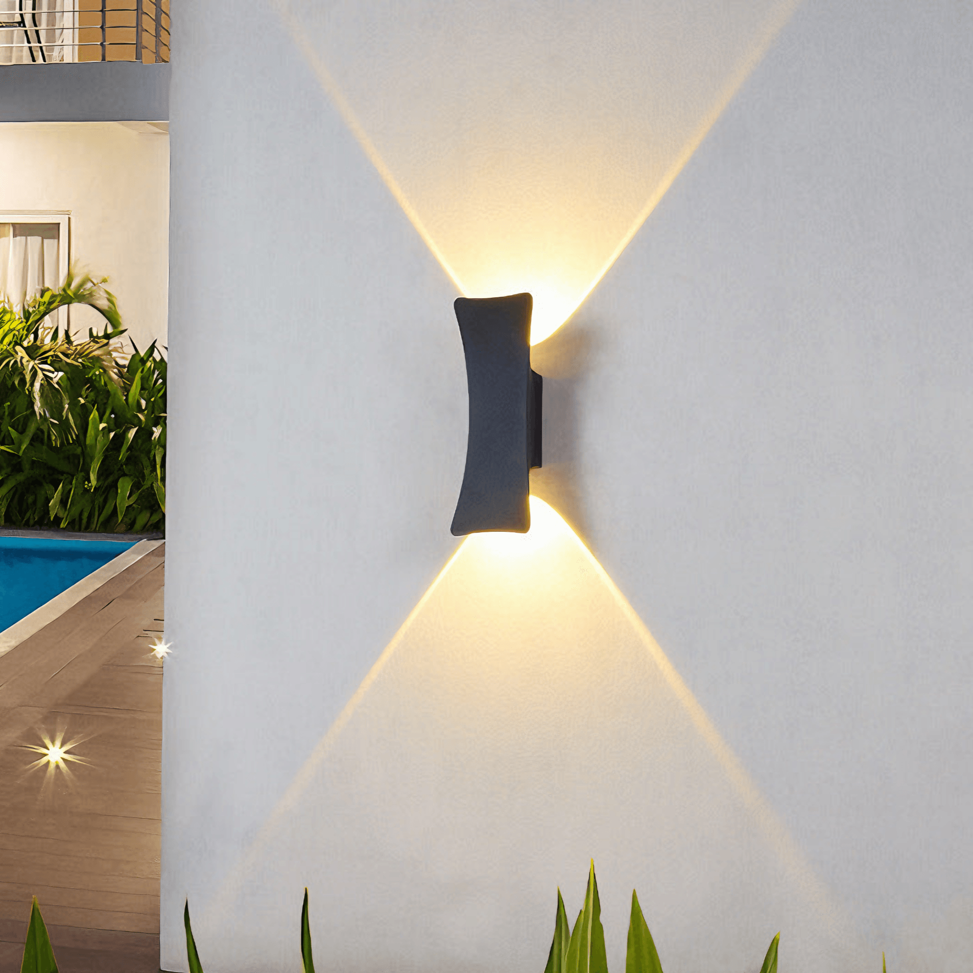 Lightgrace Outdoor Wall Lamp - Black / Neutral Light