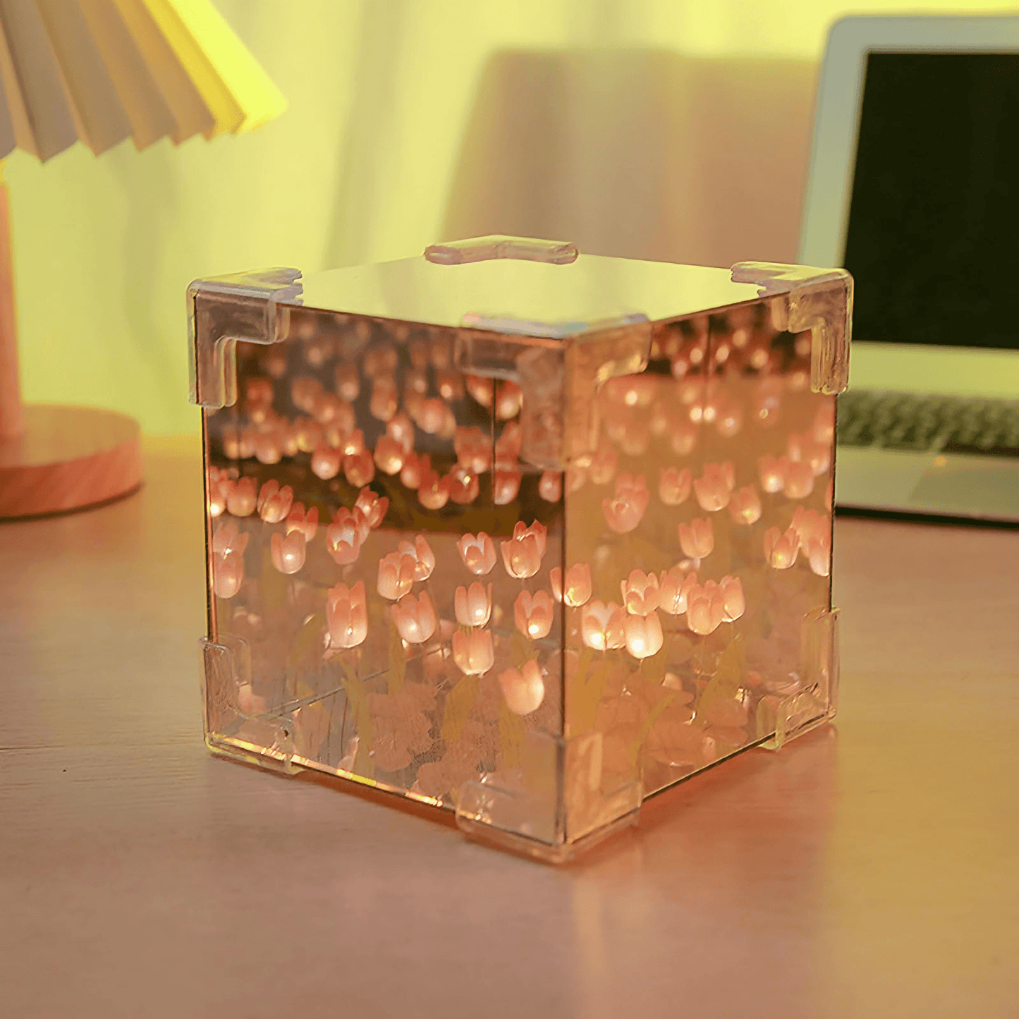 Tulips Cube Mirror Lamp - Pink from Light grace