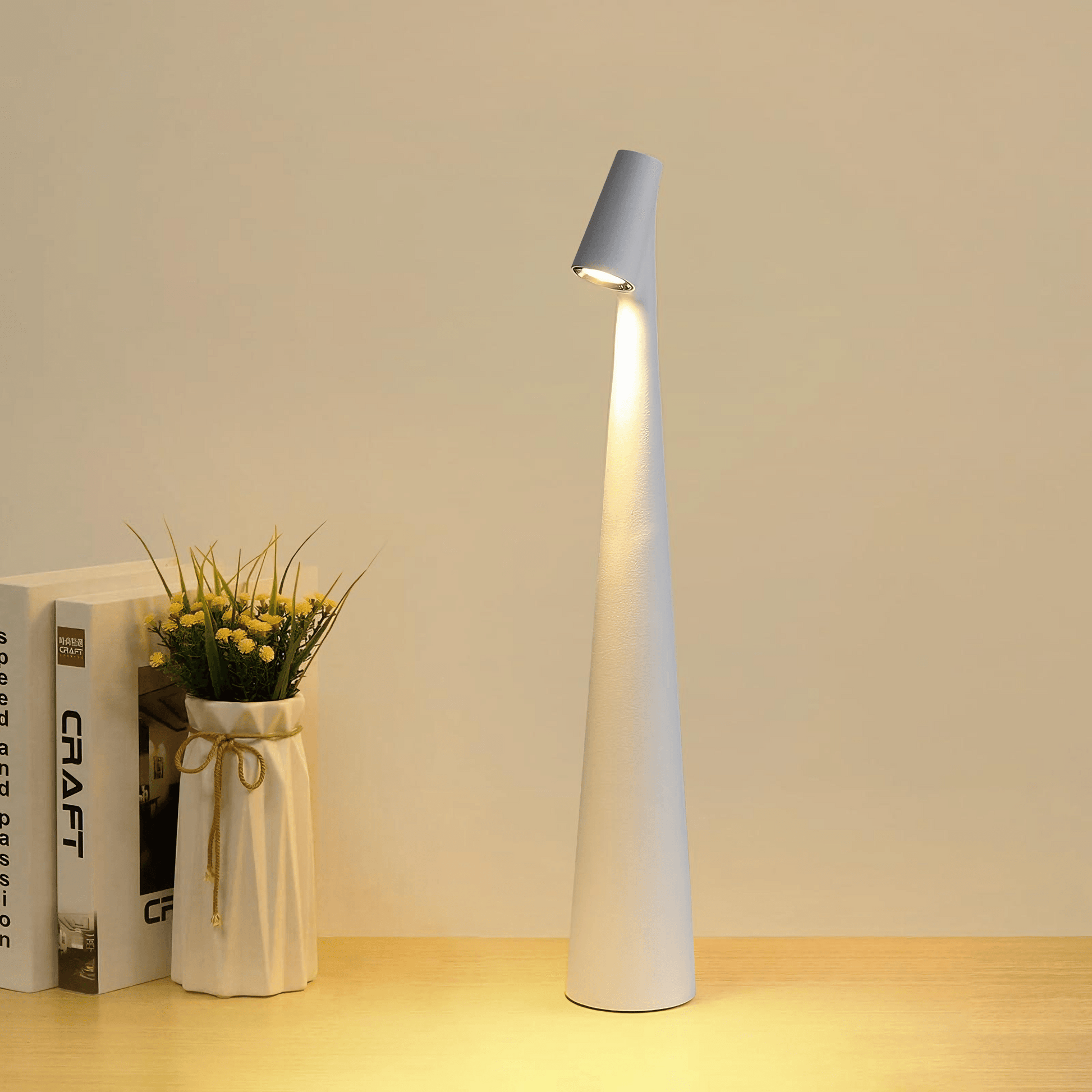Lightgrace Cordless Table Lamp