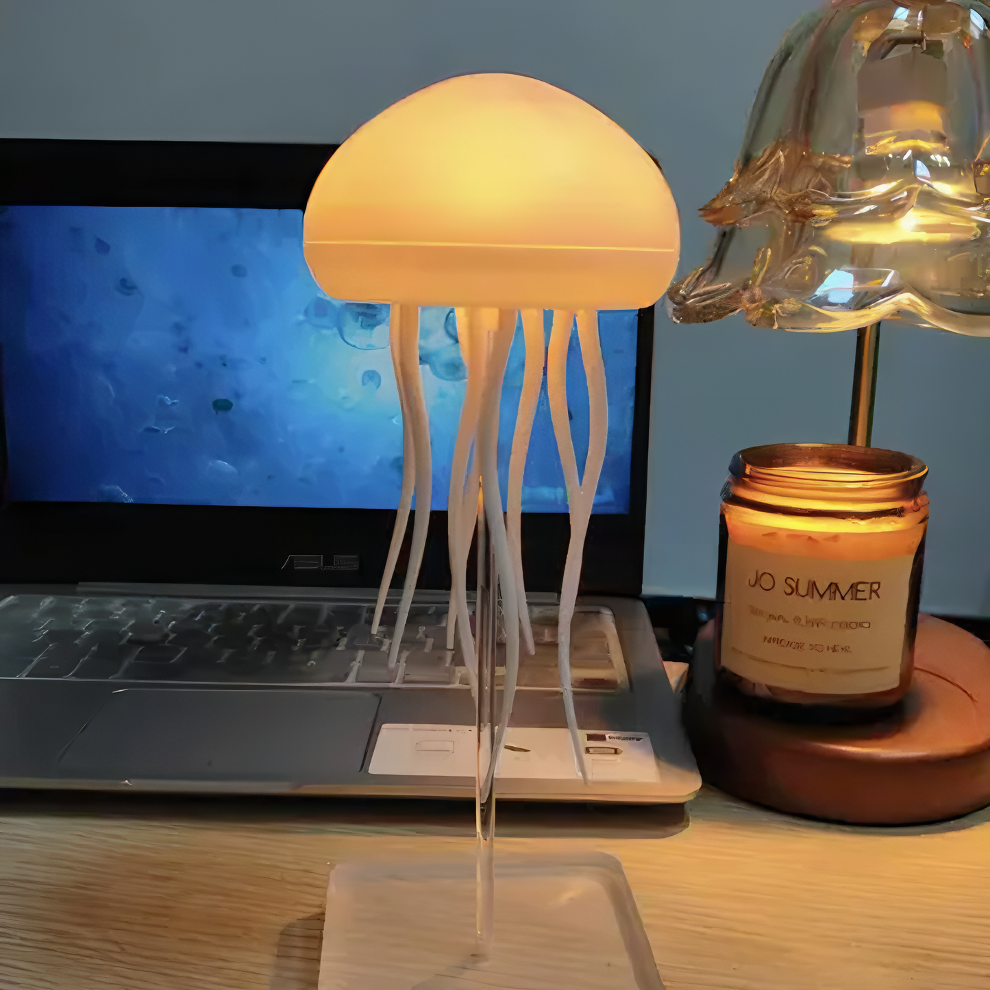 Jellyfish Desk Lamp