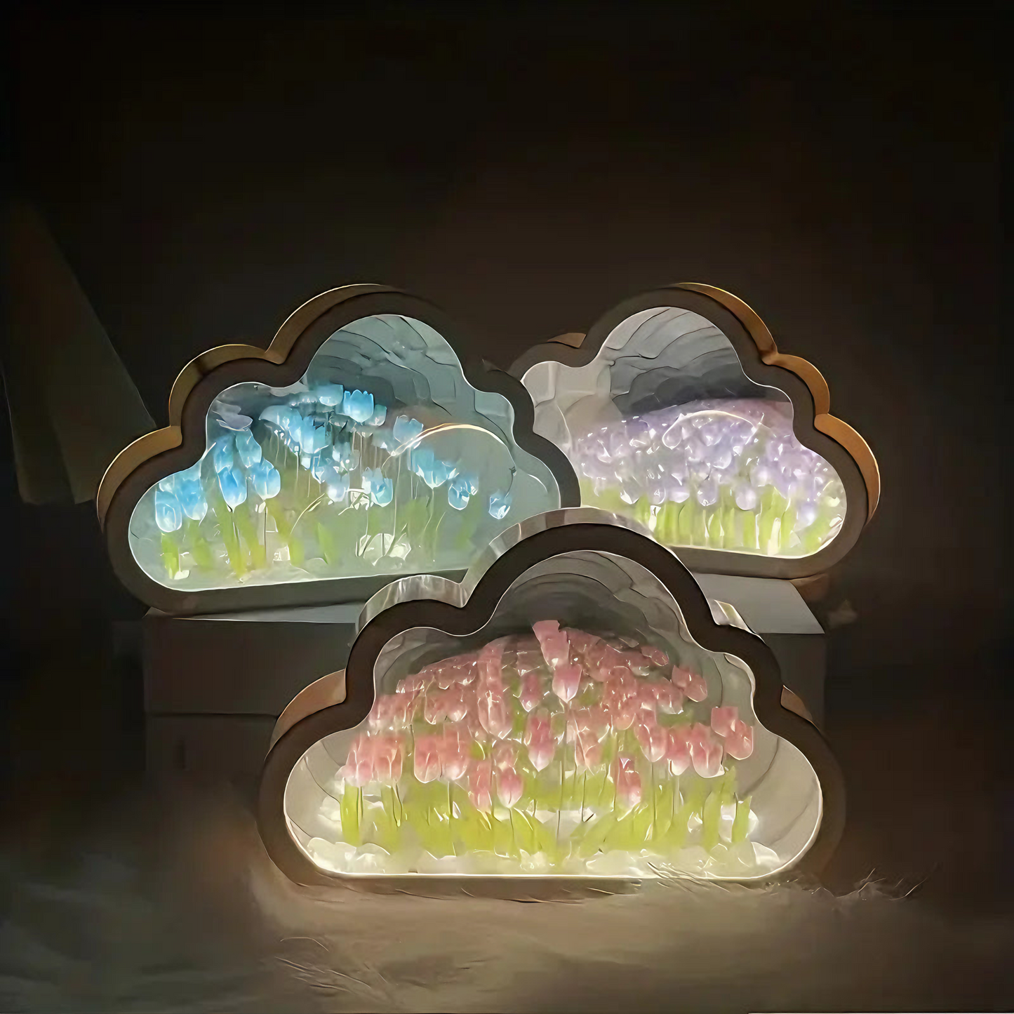 Tulip Mirror Lamp