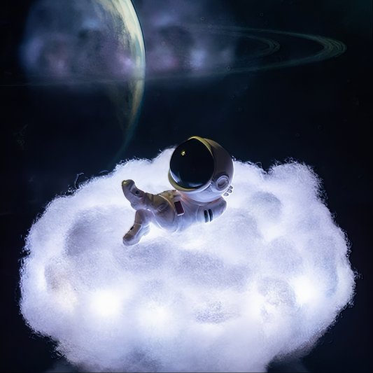 Cloud Astronaut Lamp