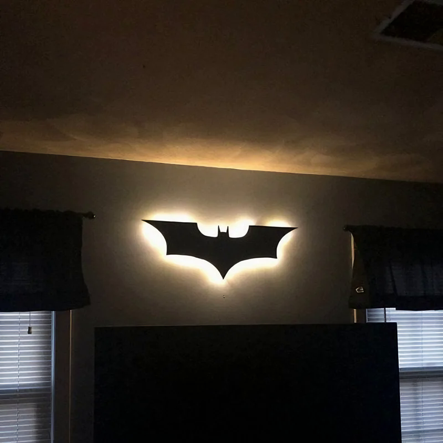 Bat Wall Lamp