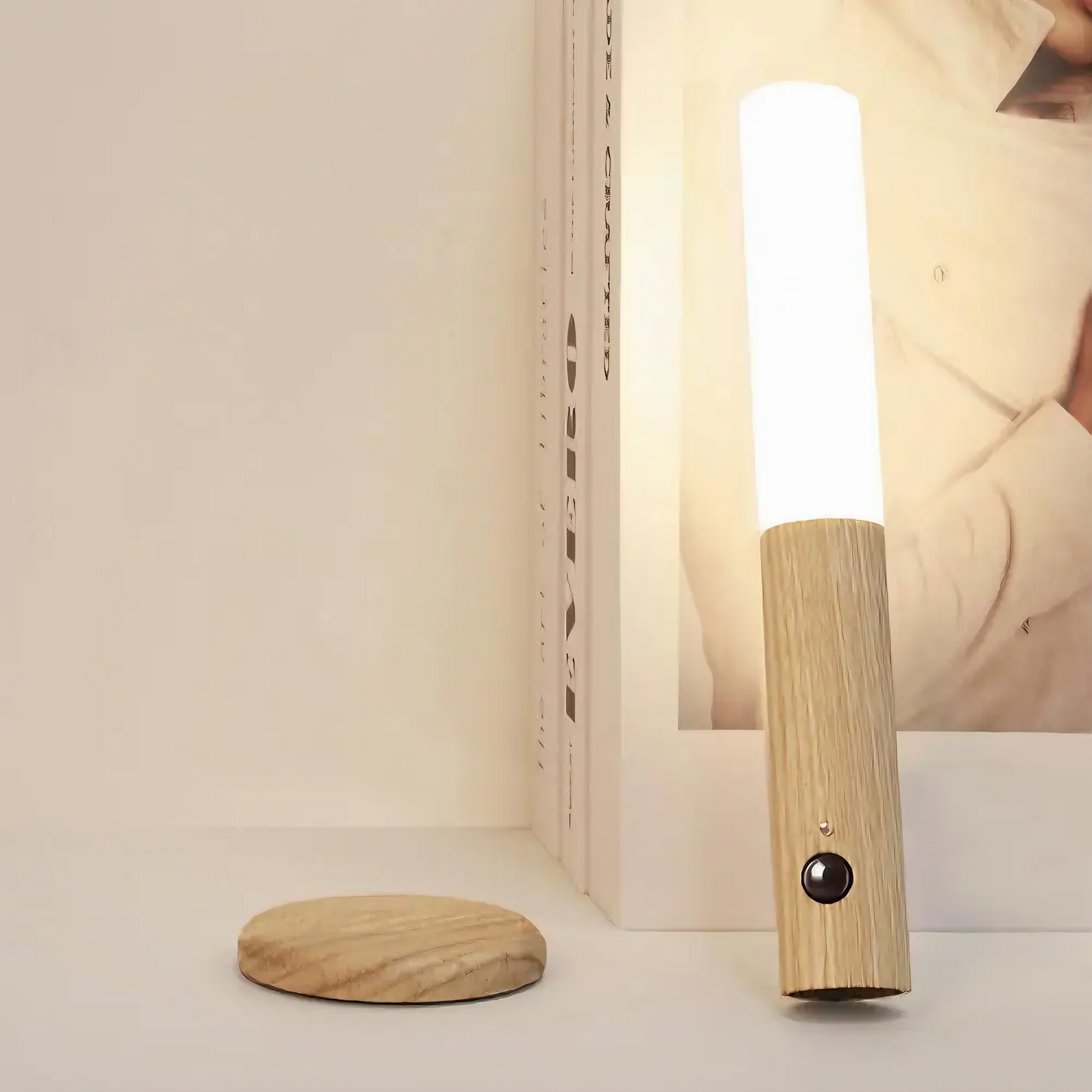 Wood Wireless Wall Lamp